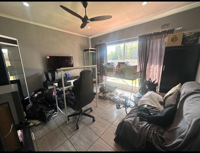 4 BEDROOM HOUSE FOR SALE IN VERWOERDPARK